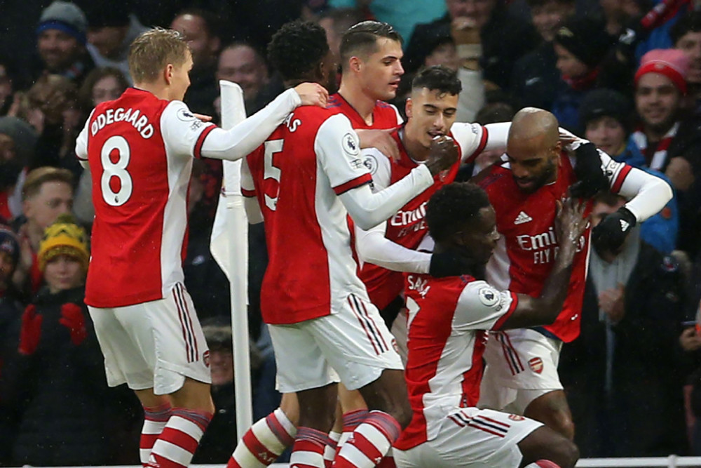 出道即巅峰的《星铁》新专辑，是米哈游音乐兼收并蓄的缩影