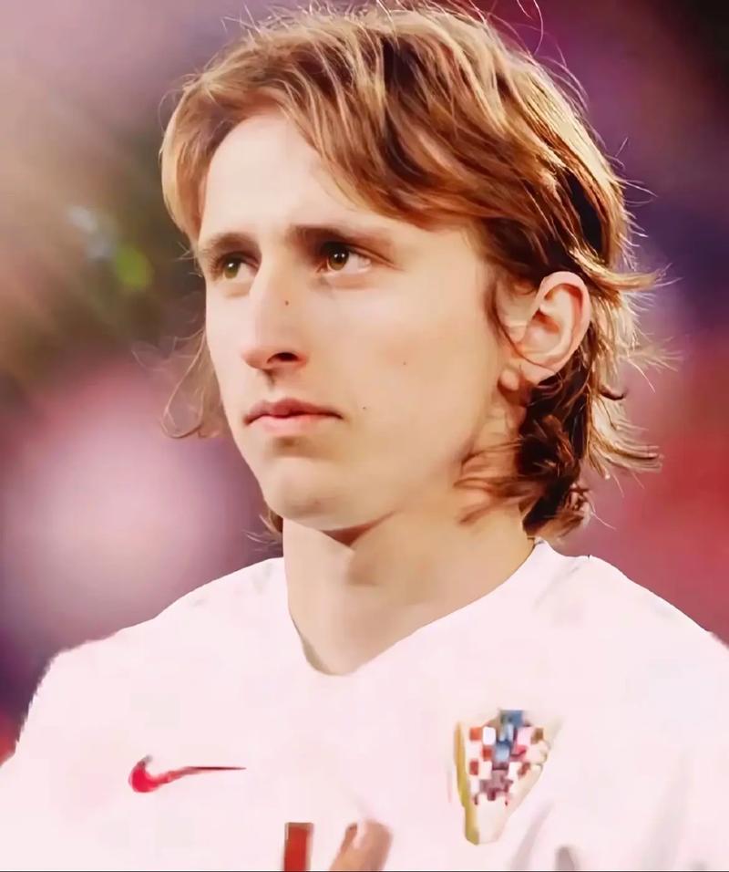 亚历山大29+8维金斯23+5 雷霆扑灭热火三连胜