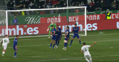 德甲焦点战：门兴VS奥格斯堡全方位解析